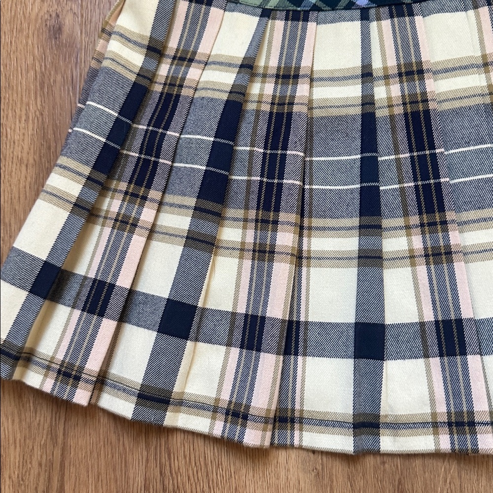 Urban Outfitters Mixed Plaid‎ Pleated Wrap Mini Skirt Size Small - Picture 7 of 8